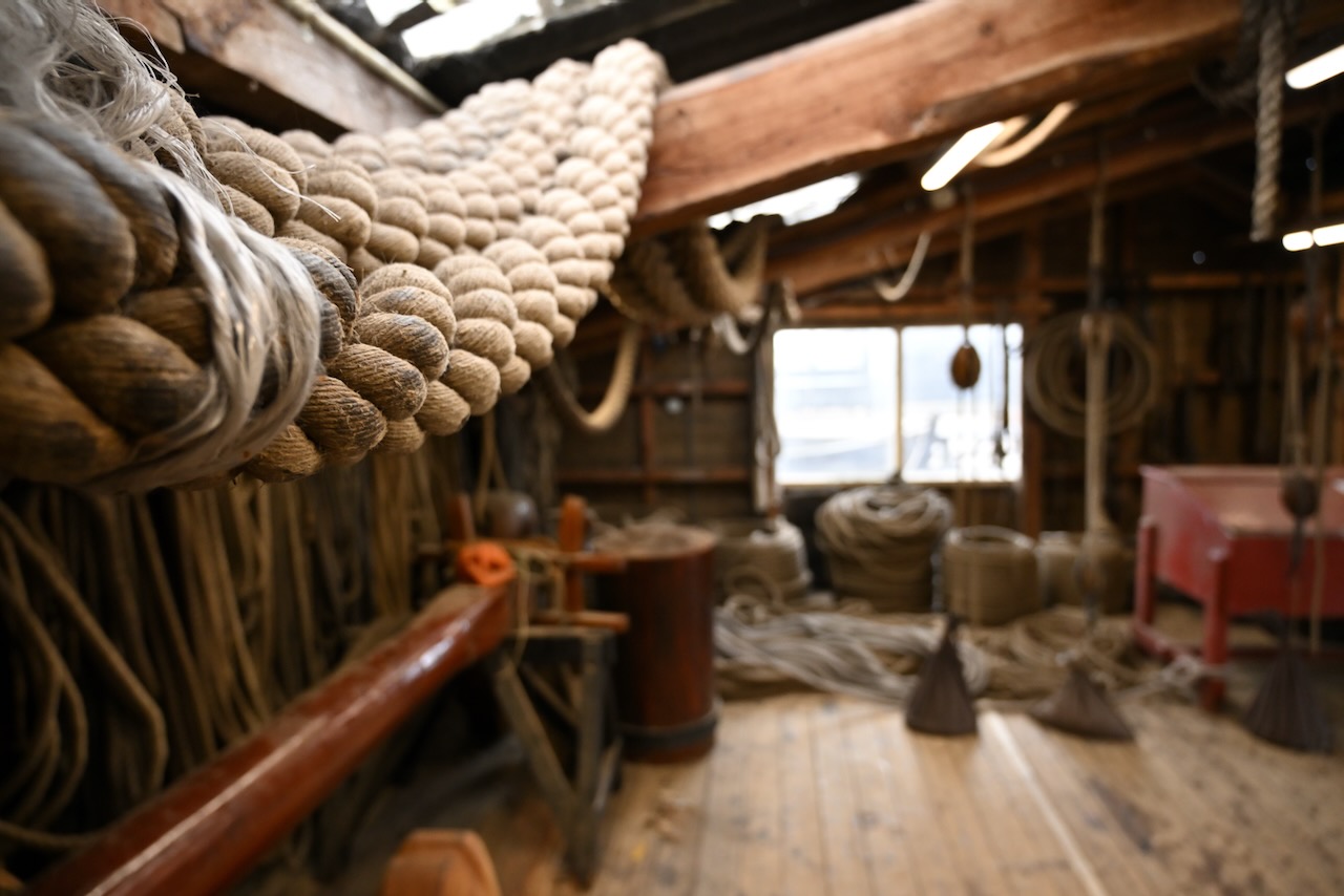 A room full of ropes